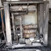 27703437-ursache-fuer-einen-grossalarm-ausgebrannte-oelerhitzer-1hed5krjig.jpg